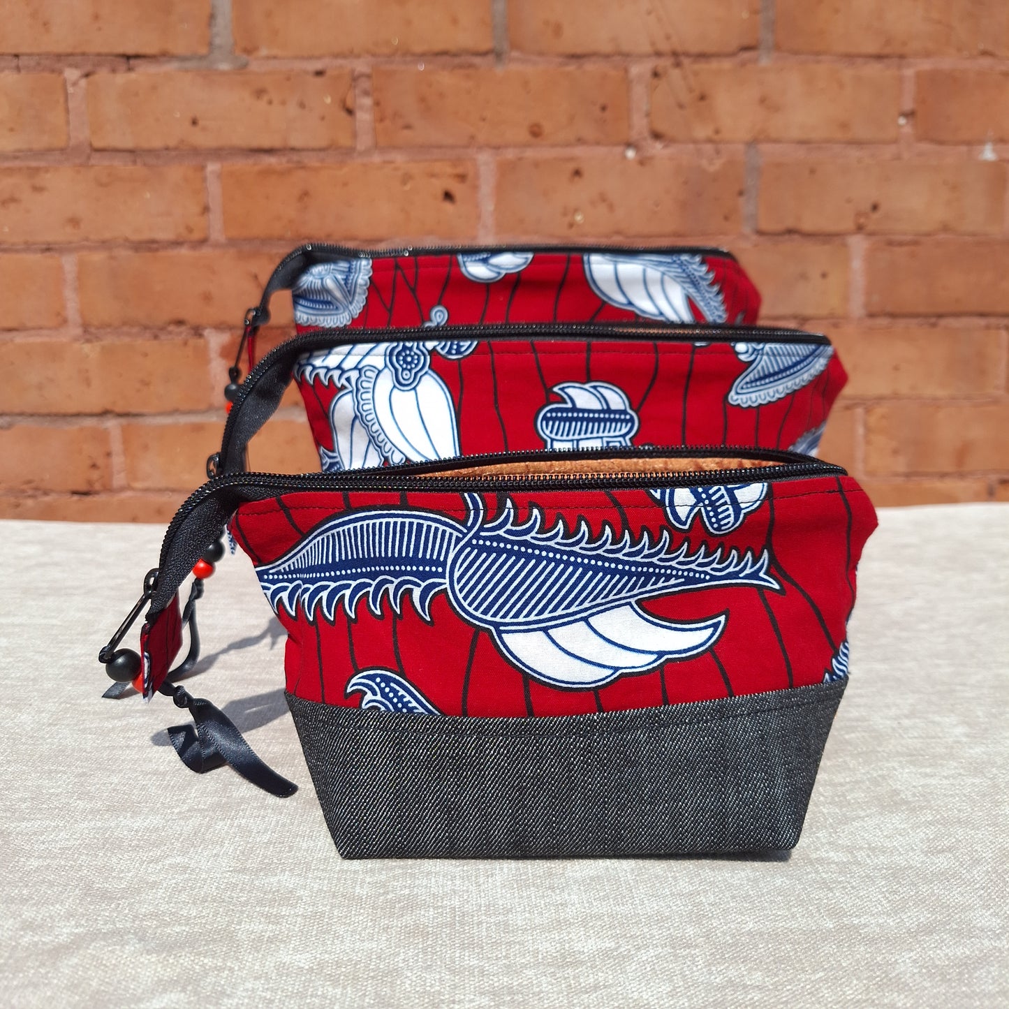 Wide mouth zipper pouches
